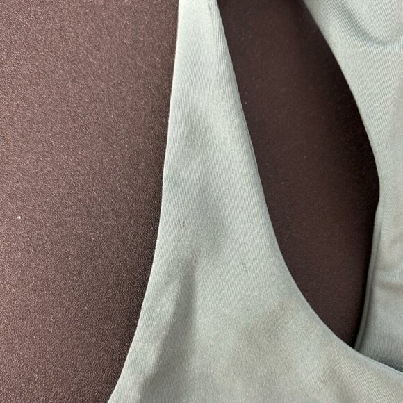 Girlfriend collective Paloma Sports Bra Sage green Racerback Full coverage - Picture 15 of 15